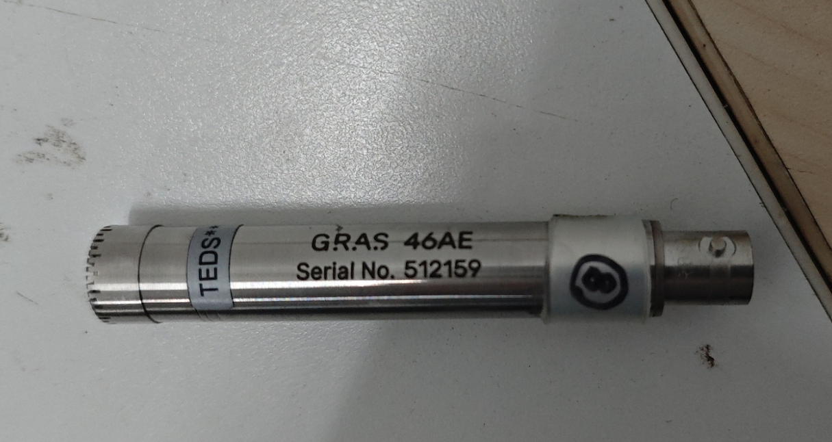 GRAS 46BF1/4“LEMO压力传感器特性的话筒组