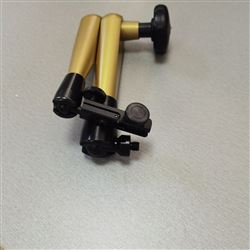 HG表座工作半径300通过拧紧星形手柄夹紧